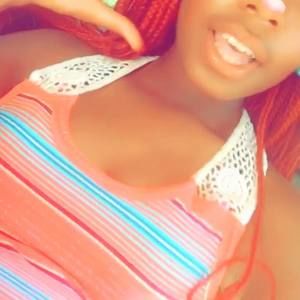 Meet your Posher, Rayeisha